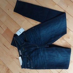 NWT DL1961 Florence skinny jeans